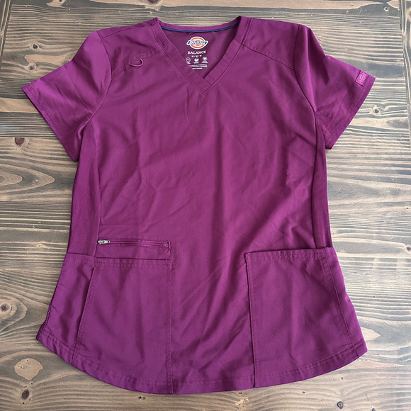 Dickies Tops - Dickies Balance Scrub Top Womens M Wine V Neck Stretch Nurse Uniform DK875